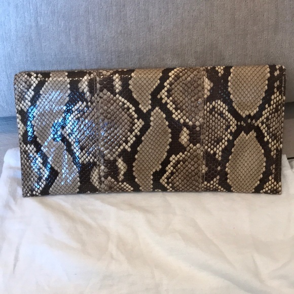 Adriana Castro Annie clutch - Picture 2 of 3